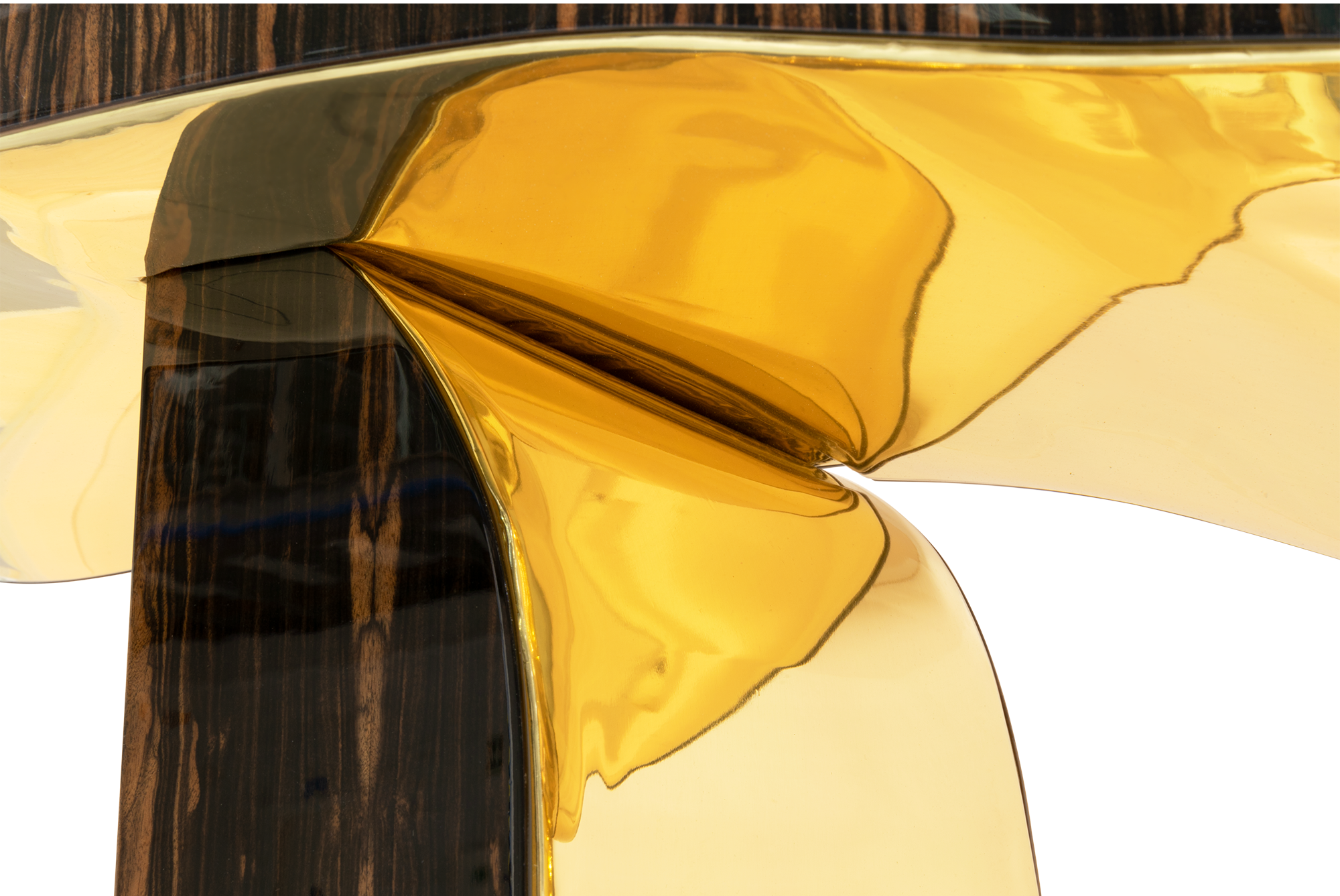 Consola Ébano Fissure