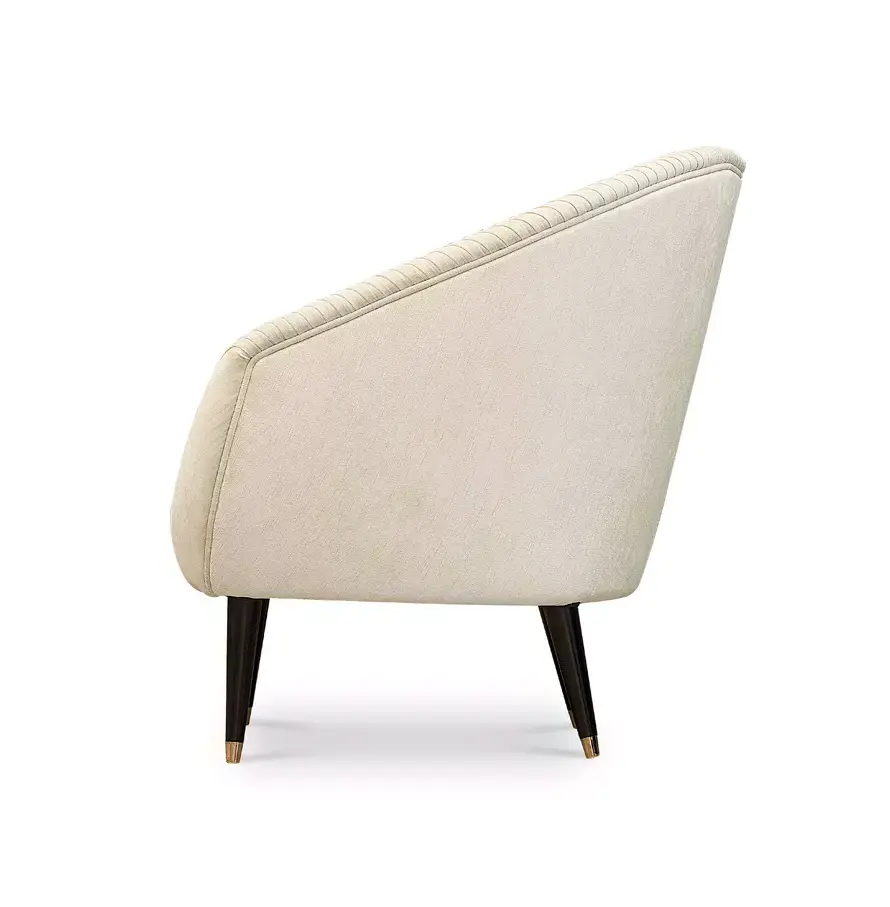 Cadeira Hana e Apoio de Pés