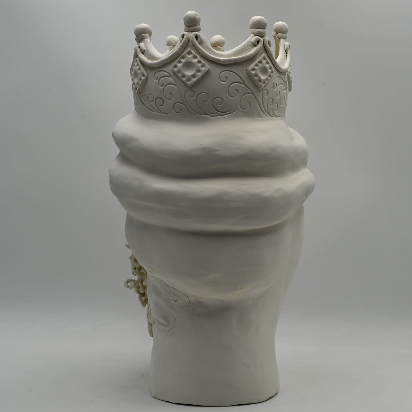 Escultura Moor's Head cinzenta