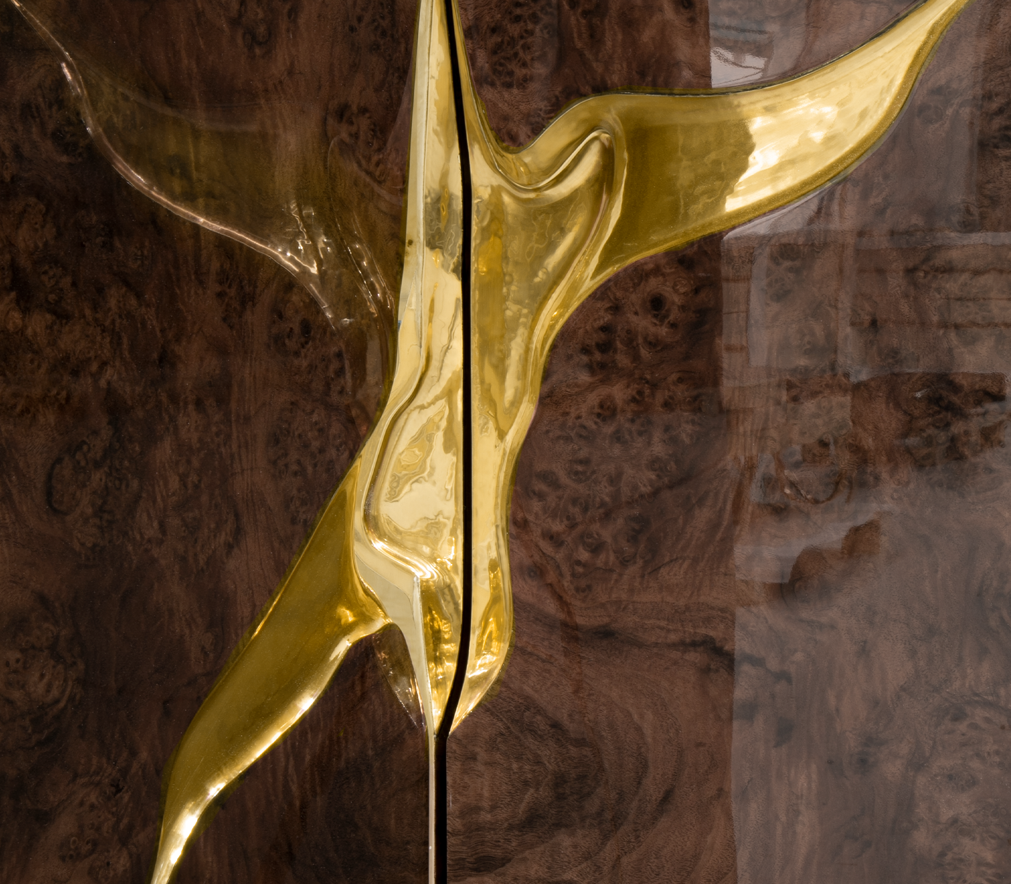 Aparador Fissure nogueira