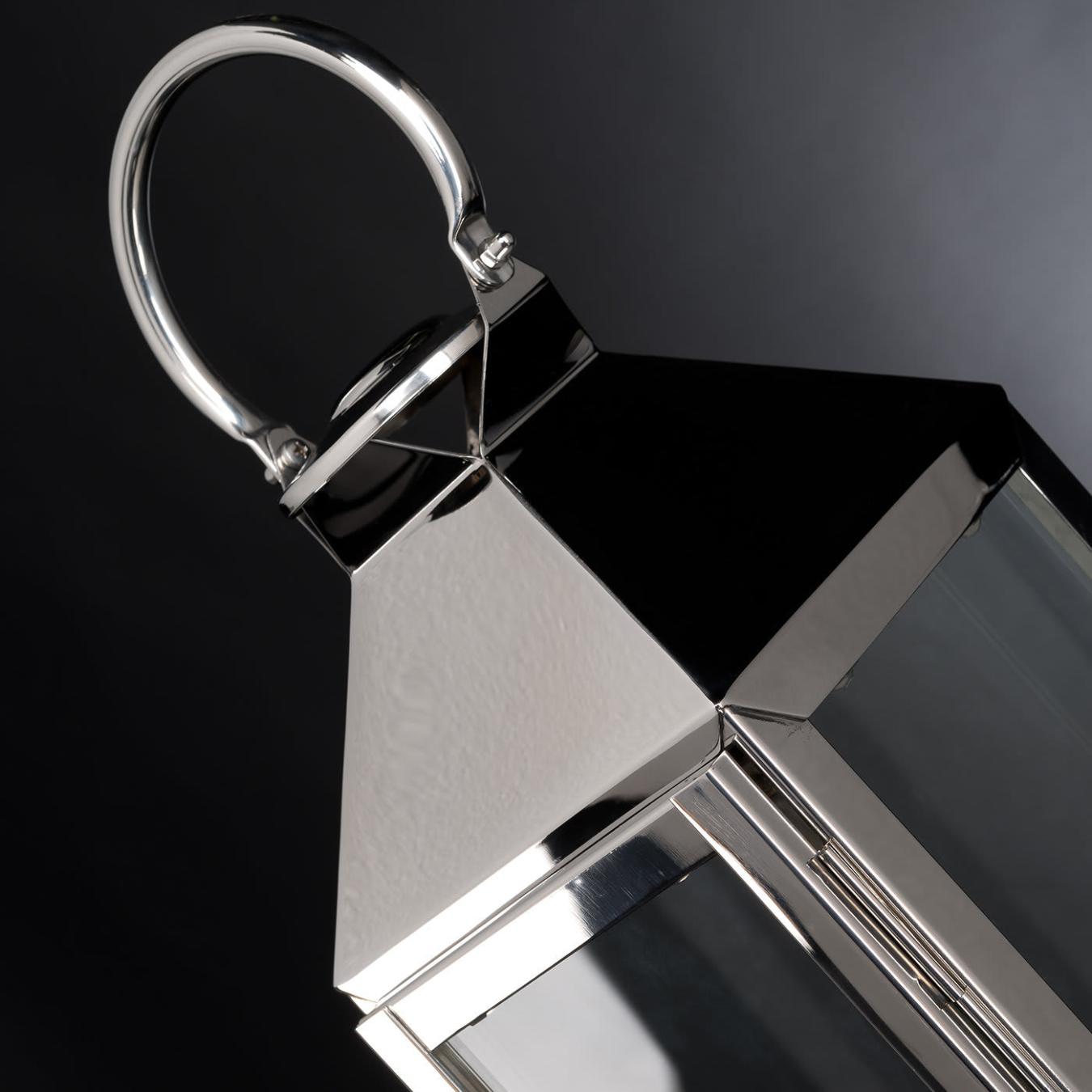 Lanterna de Exterior Média Pyramid