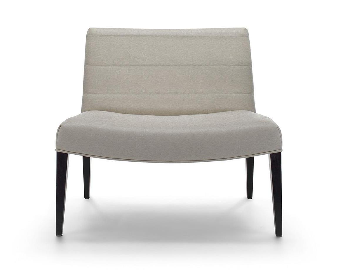 Cadeira de Lounge em Pele