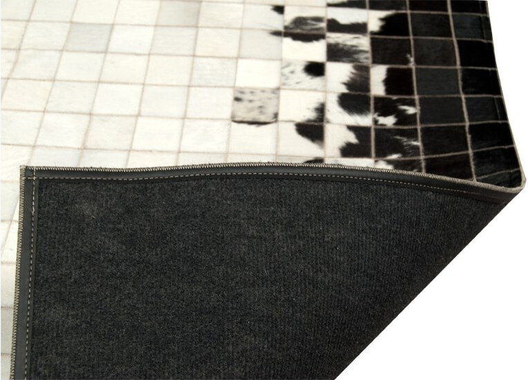 Tapete Pele de Vaca Mosaic col.9 | Tamanho: 120 × 180 cm