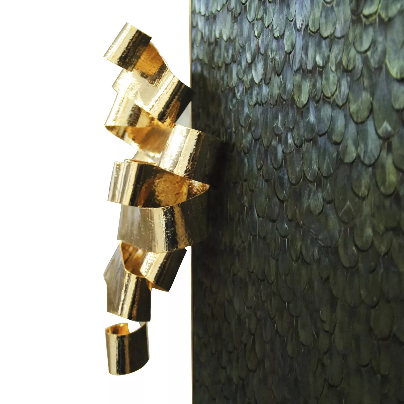 Roupeiro pena pavão Mirage