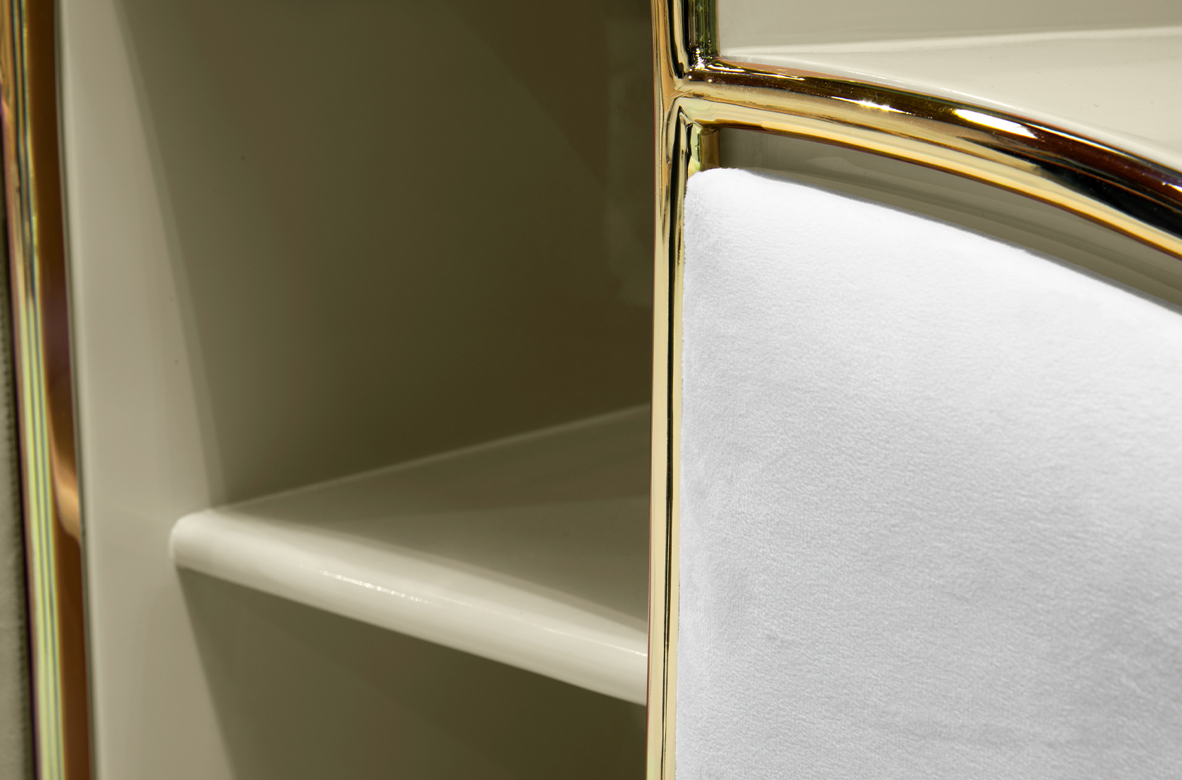 Cómoda tripla Candy Coated