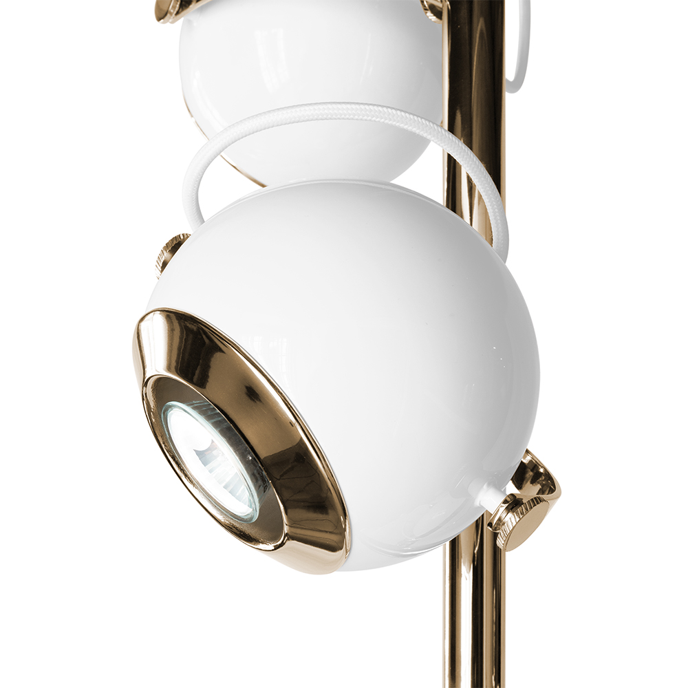 Candeeiro de pé visionário