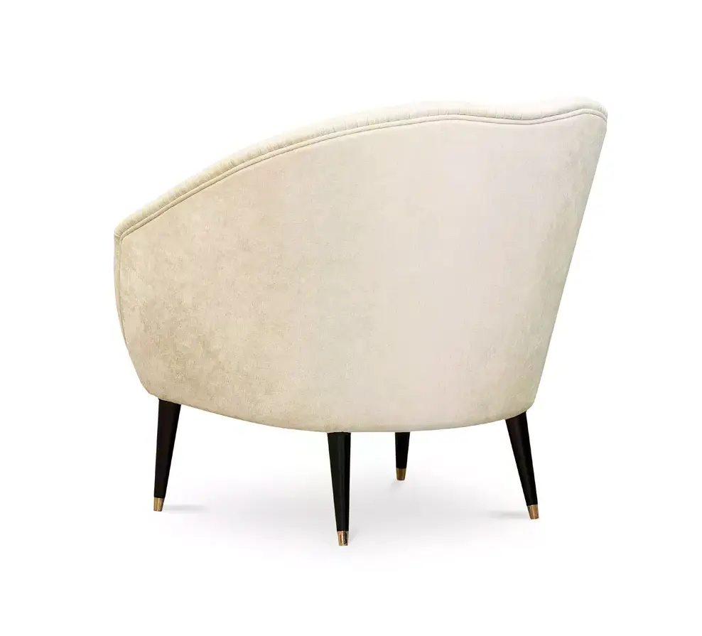 Cadeira Hana e Apoio de Pés