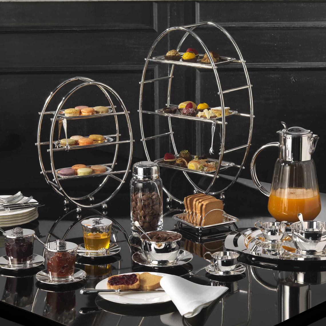 Bandeja oval de servir Royal prateada com tampa | Dimensões: 32 × 47 cm - 1