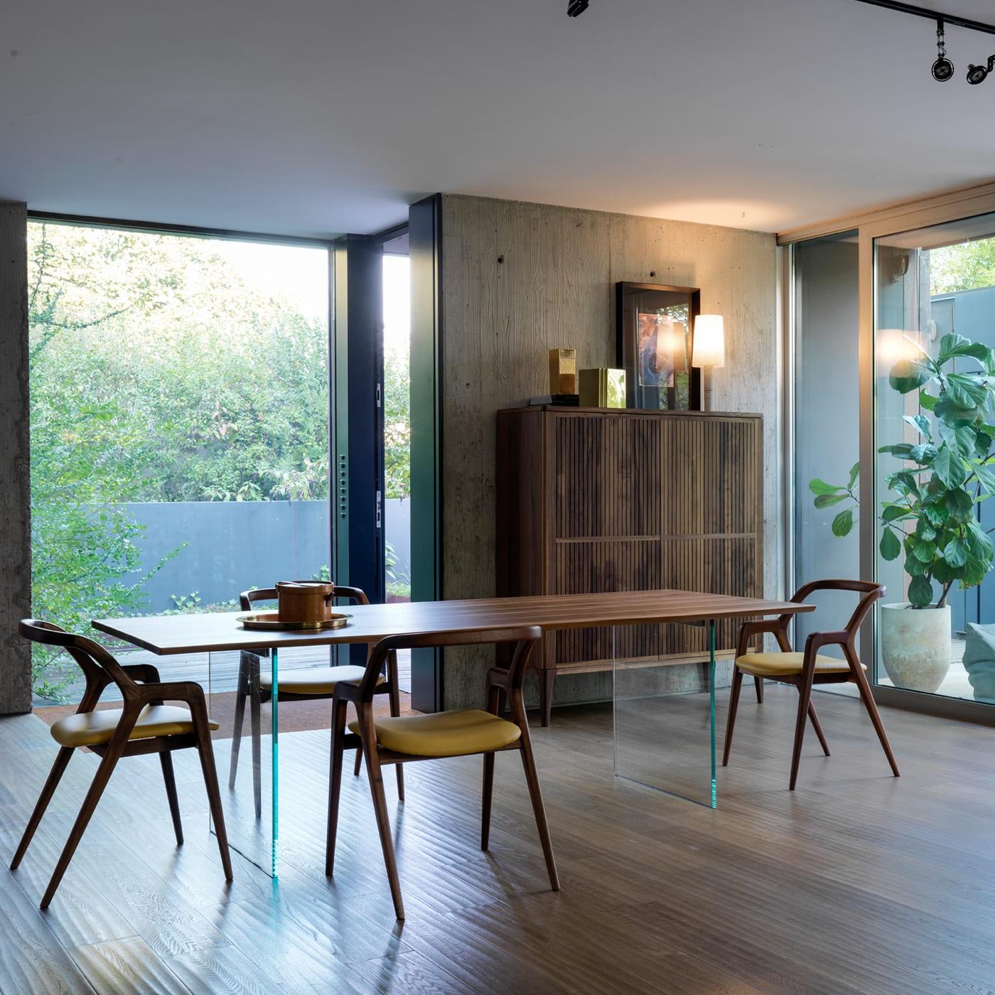 Aparador Eleva alto castanho