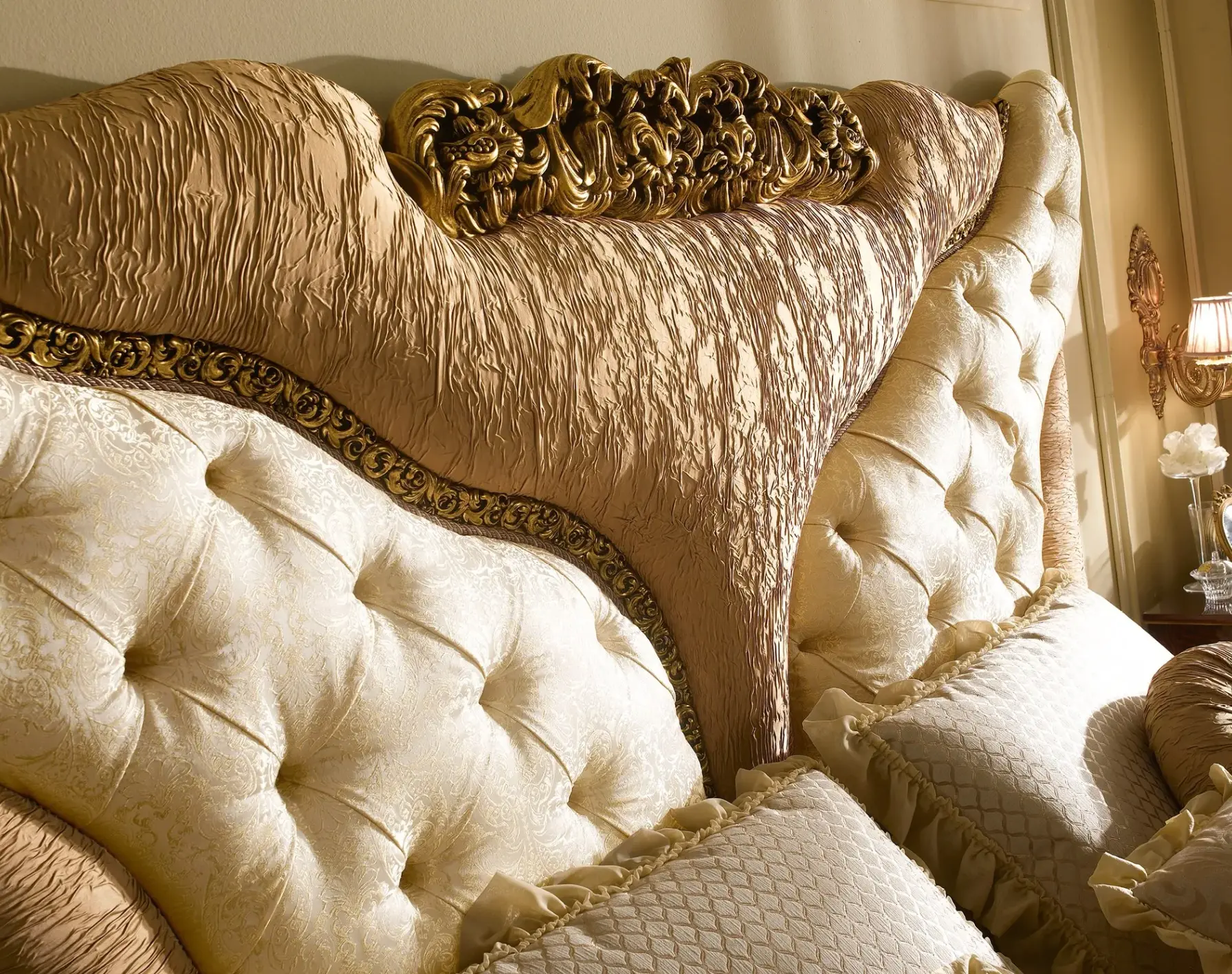 Cama Premium com Cabeceira | Tamanho do colchão: 200 × 200 cm