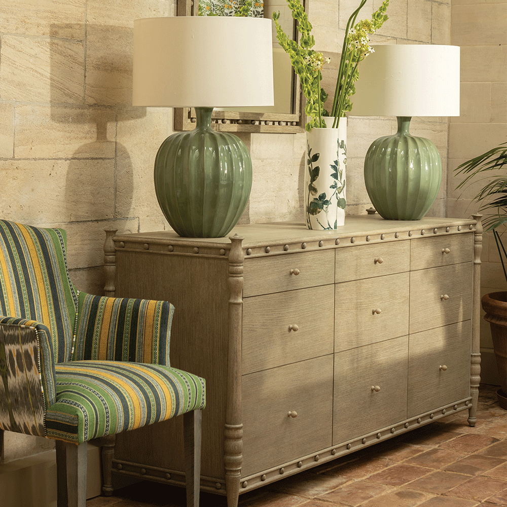 Aparador Morris Greyed Oak