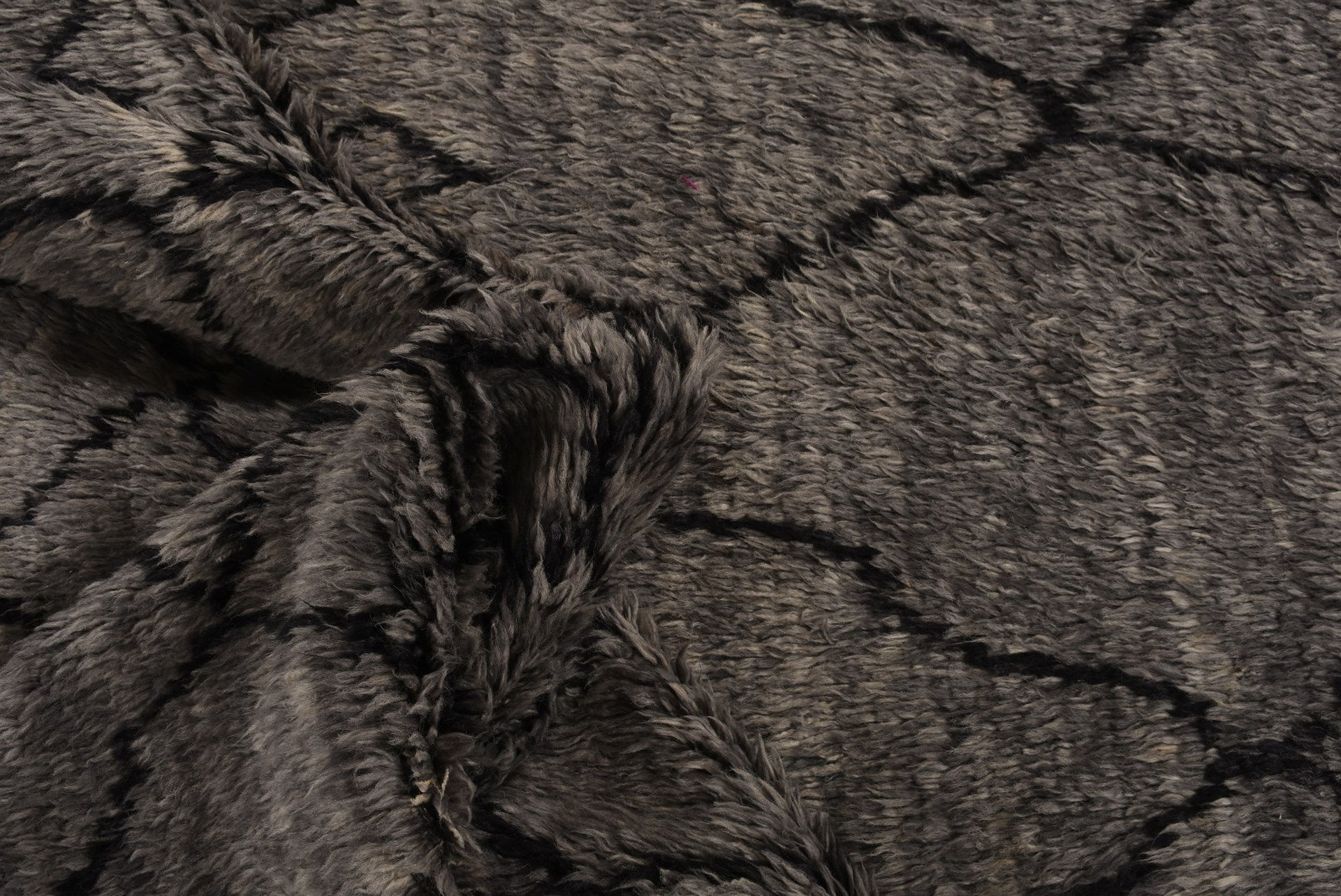 Tapete Berber Castanho Pelo Alto