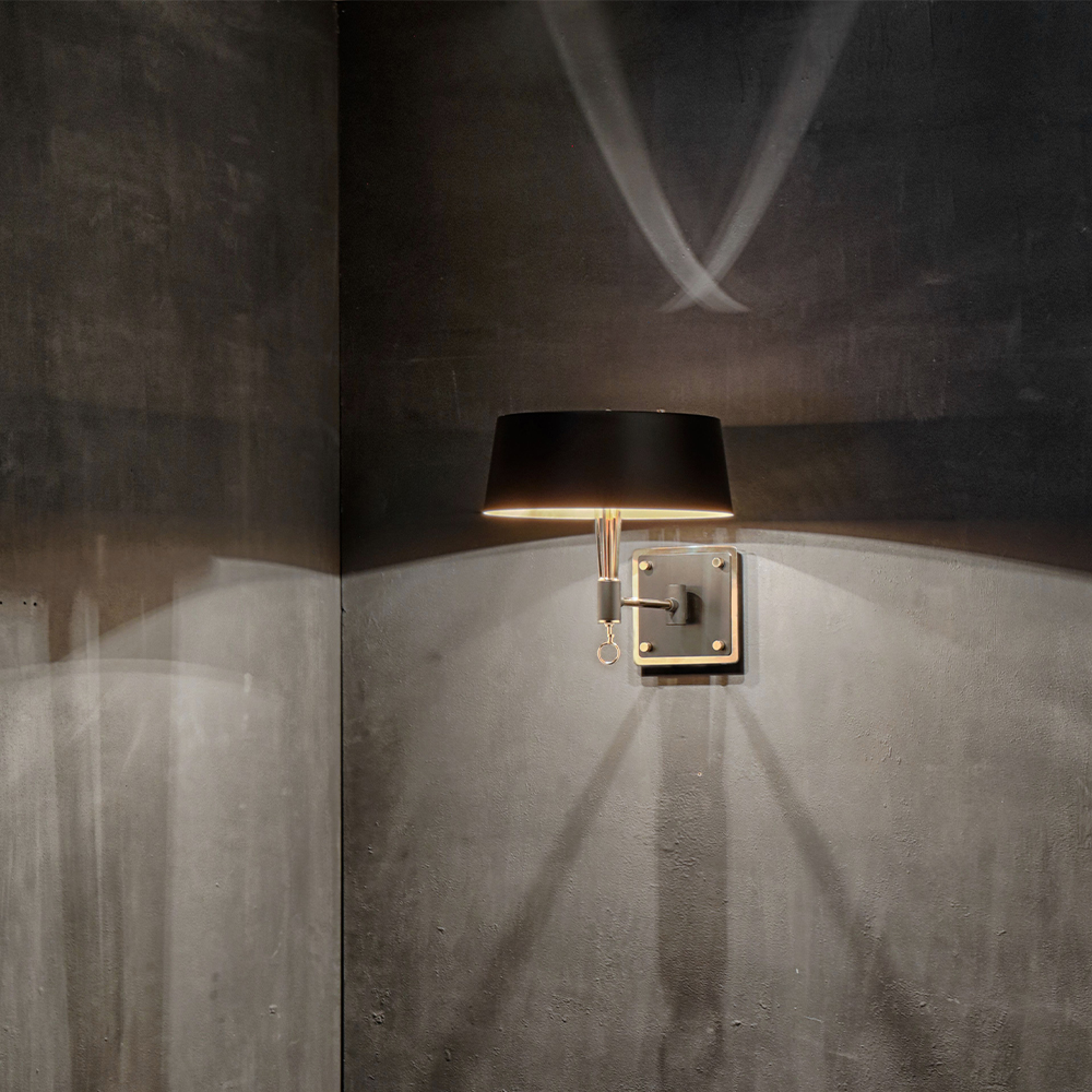 Candeeiro de parede lenda