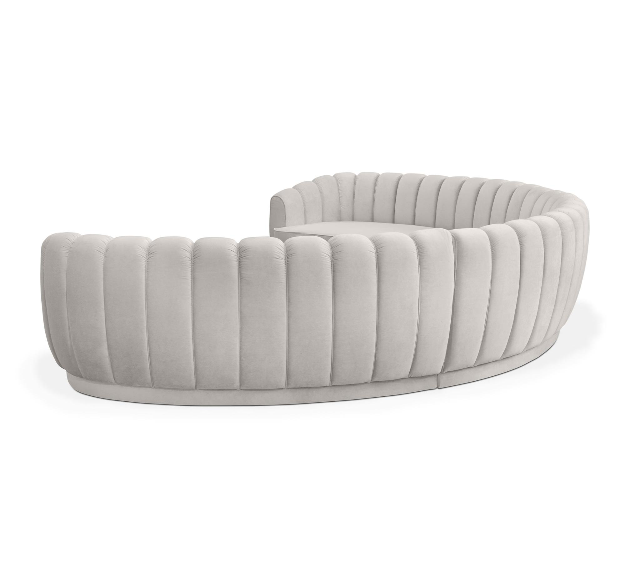 Sofá Redondo Três Refinado