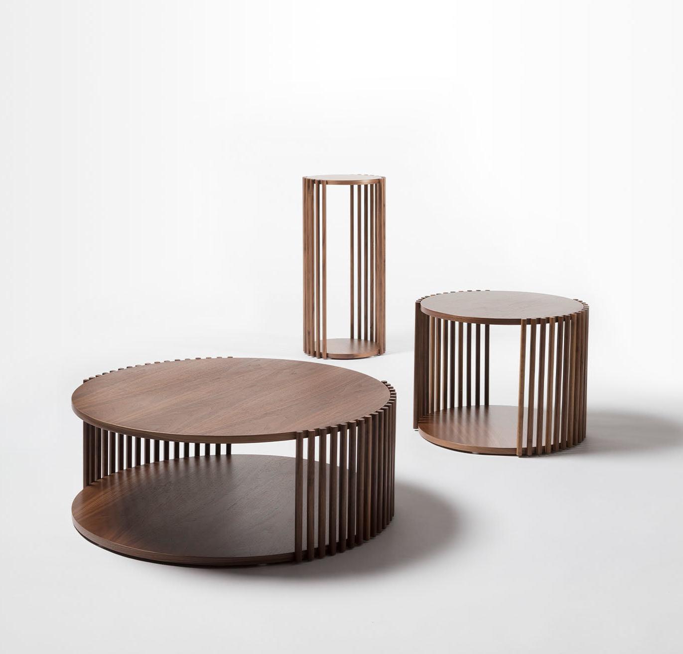 Mesa de Centro Média em Madeira