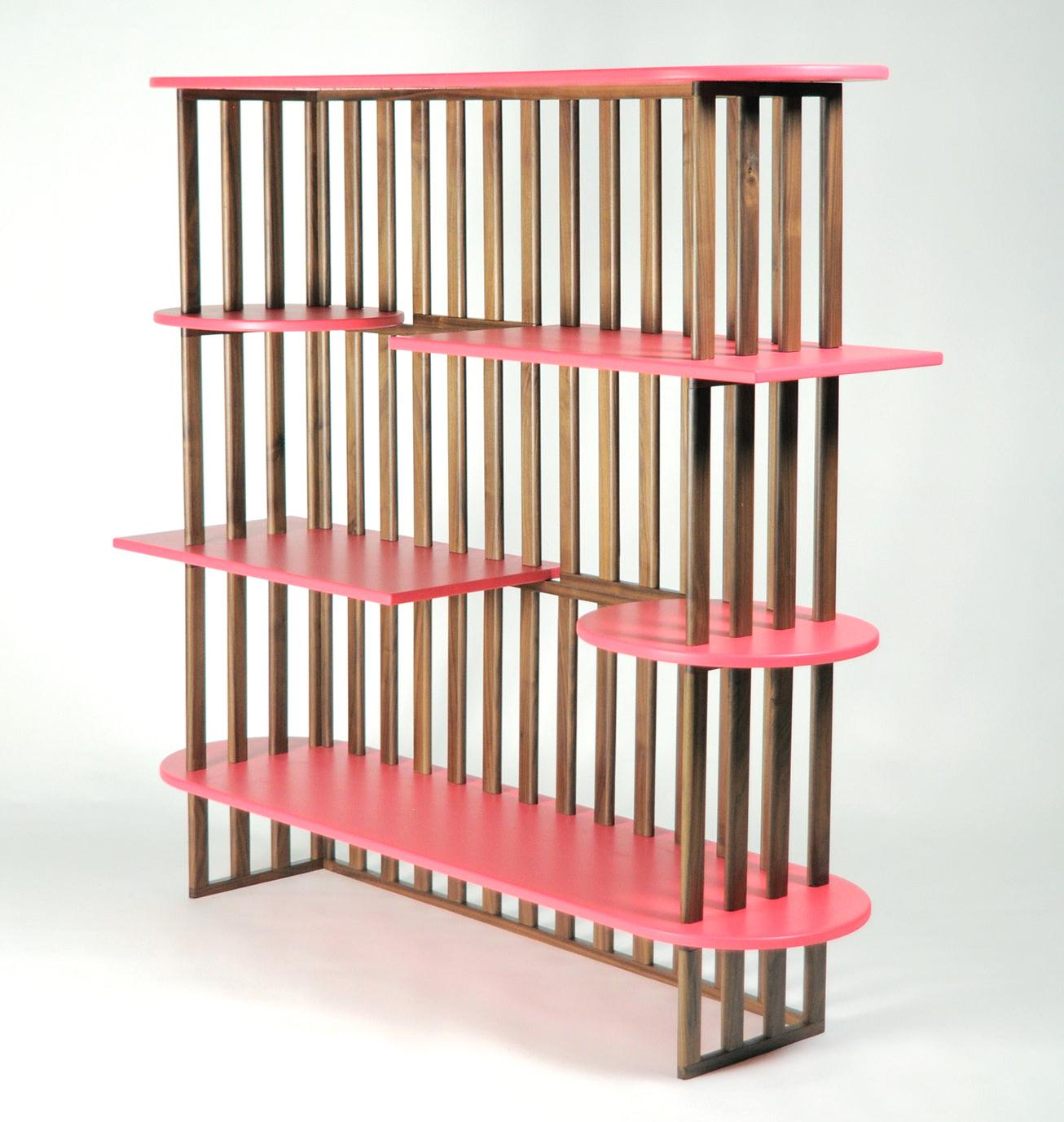 Estante Rosa de Quatro Níveis