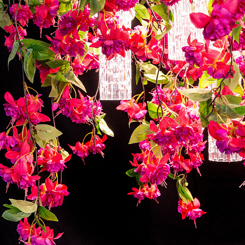 Lustre Grande Pink Cascade