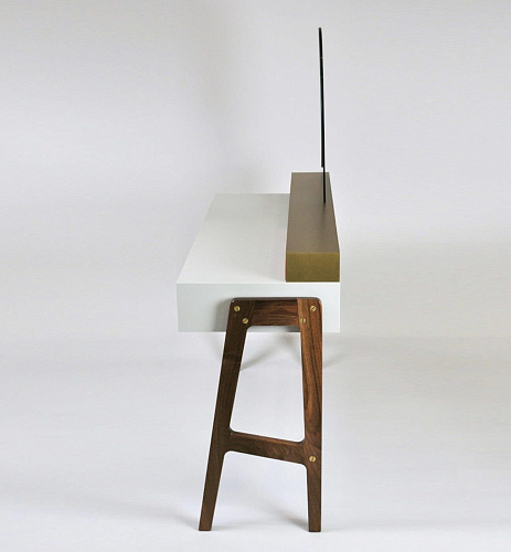 Toucador Refinado com Espelho