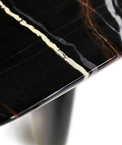 Consola Escultural Preta