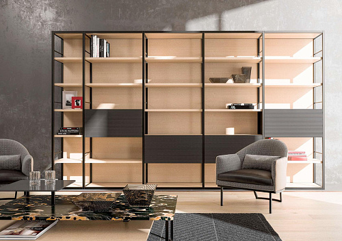 Mesa de Centro de Três Níveis