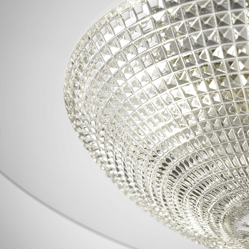 Suspensão Contemporânea em Vidro e Cristal