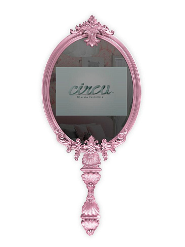 Reflexo encantado Enchanted com TV