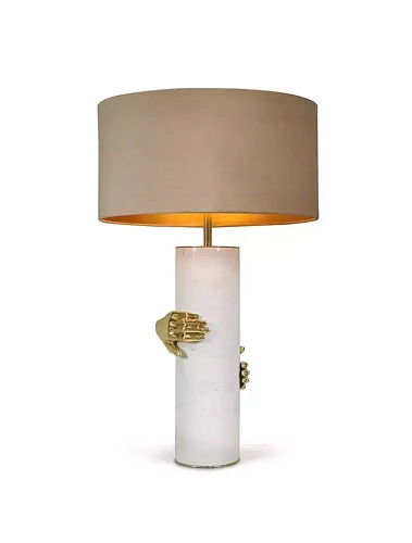 Candeeiro de mesa vingança