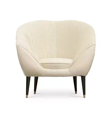 Cadeira Hana e Apoio de Pés