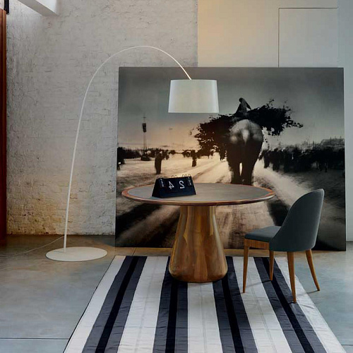 Cadeira Cordiale Natural em Nogueira Maciça