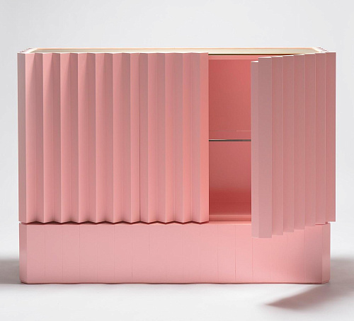 Aparador elegante rosa