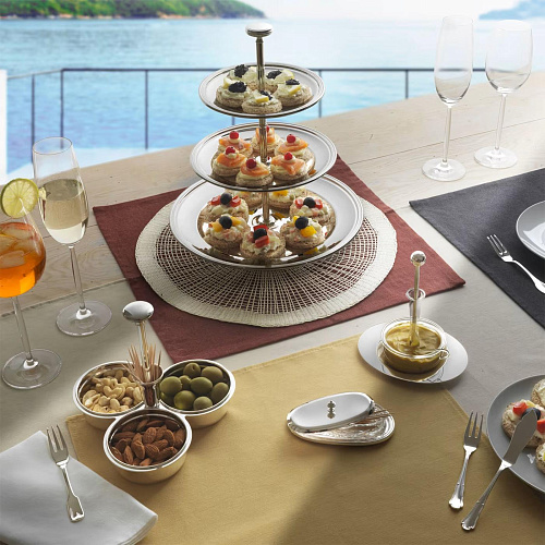 Porta-nozes prateado de 3 compartimentos com palitos