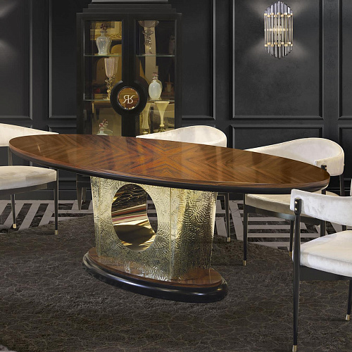 Mesa de Jantar Oval em Pau-Santo