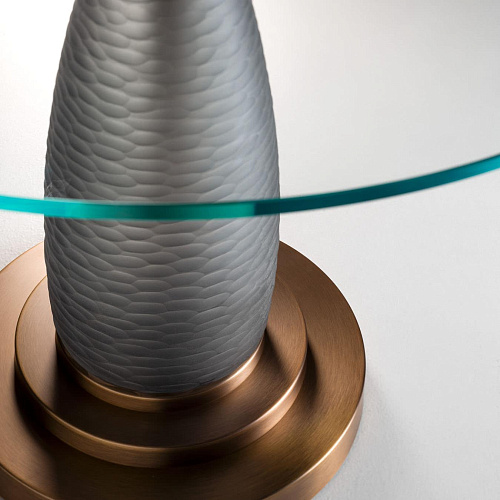 Mesa de Jantar Redonda com Tampo em Vidro e Base em Metal