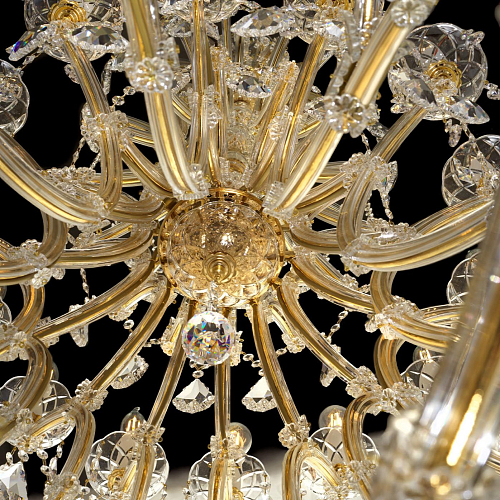 Lustre Mariateresa em Ouro com Pendentes de Cristal