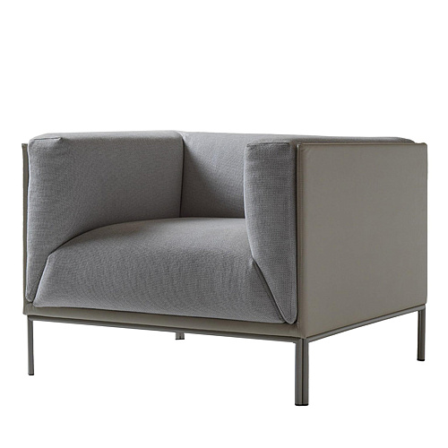 Poltrona Italiana de Luxo Artesanal Clou