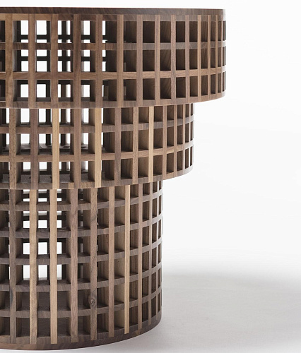 Mesa de Centro em Madeira Charm