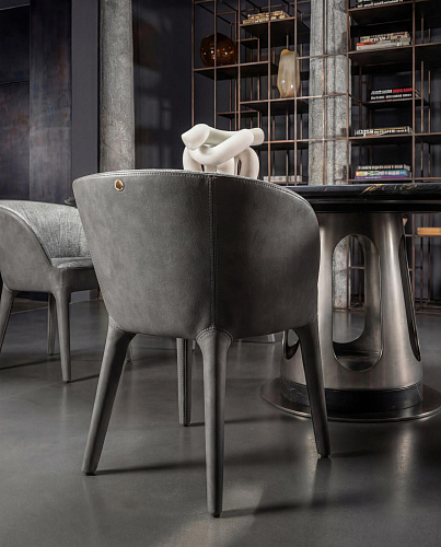 Mesa de Jantar Aura com Tampo em Mármore