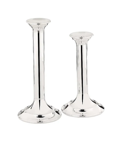 Castiçal de coluna prateado