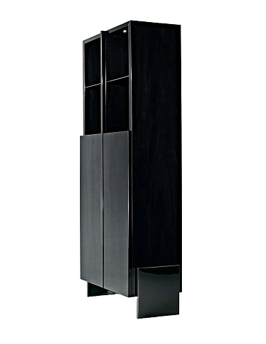 Estante Preta com Duas Portas e Detalhes em Metal