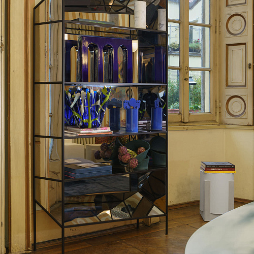 Vaso artesanal azul-marinho