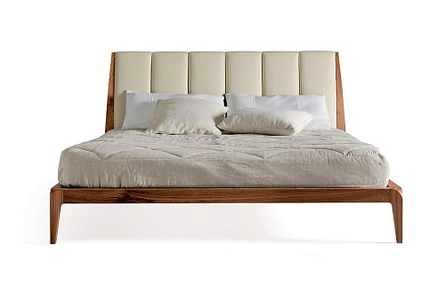 Cama Moderna Verso Nord