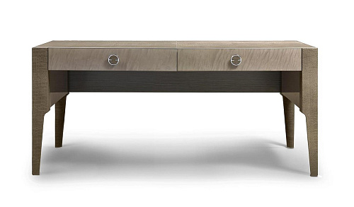 Secretária com Pernas Revestidas em Pele