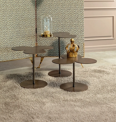 Mesa de Apoio Ryazka