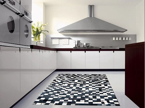 Tapete Pele de Vaca Mosaic Preto e Branco