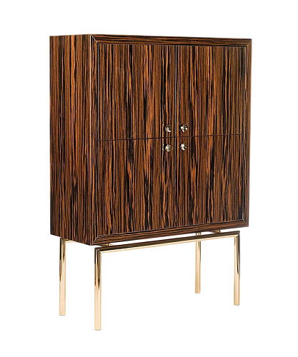 Armário Secret em Madeira