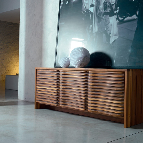 Aparador Sinuo castanho