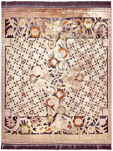 Tapete Floral Versus Tecido à Mão